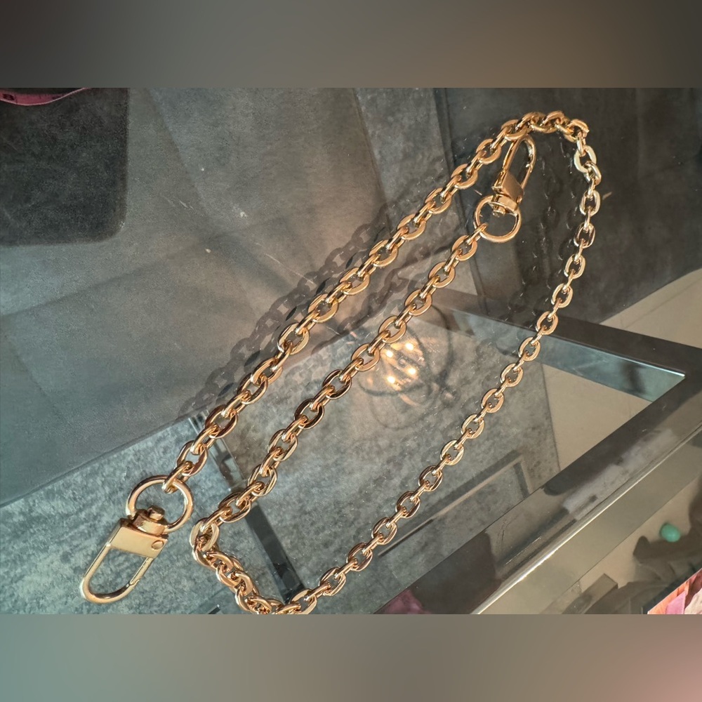 Golden Chain Strap 23.5 inch